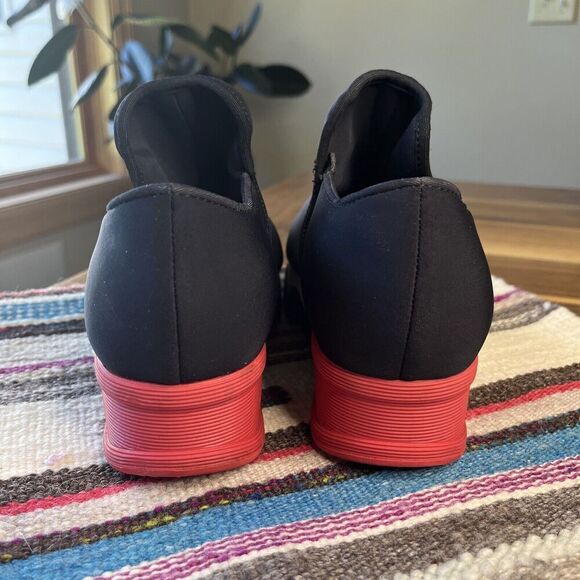 IRi NYC Wes black Red low Top Slip on Womens Sneaker size Eu 36 US 5.5 - Picture 3 of 7